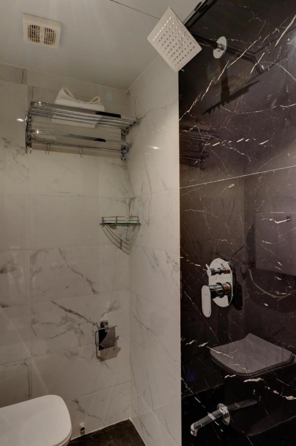 Hotel Amber Suite Near Mumbai Airport 外观 照片